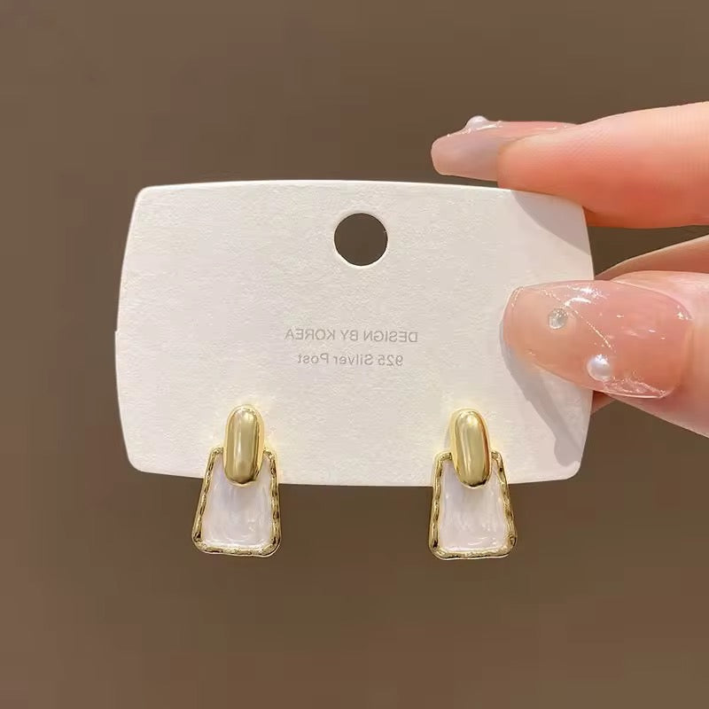 White Enamel Stud Earrings - O21