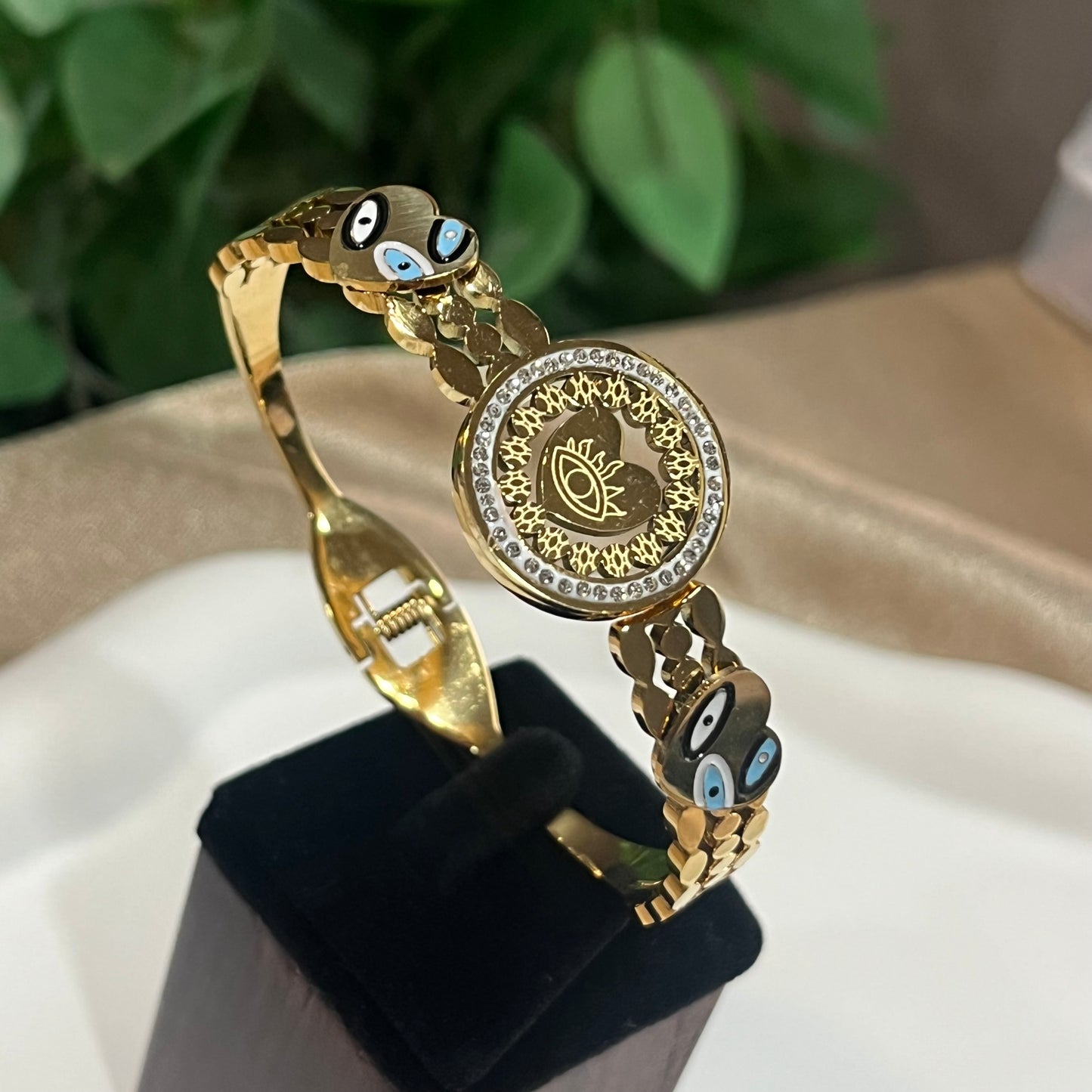 Heart Evil-Eye Zircon Kada