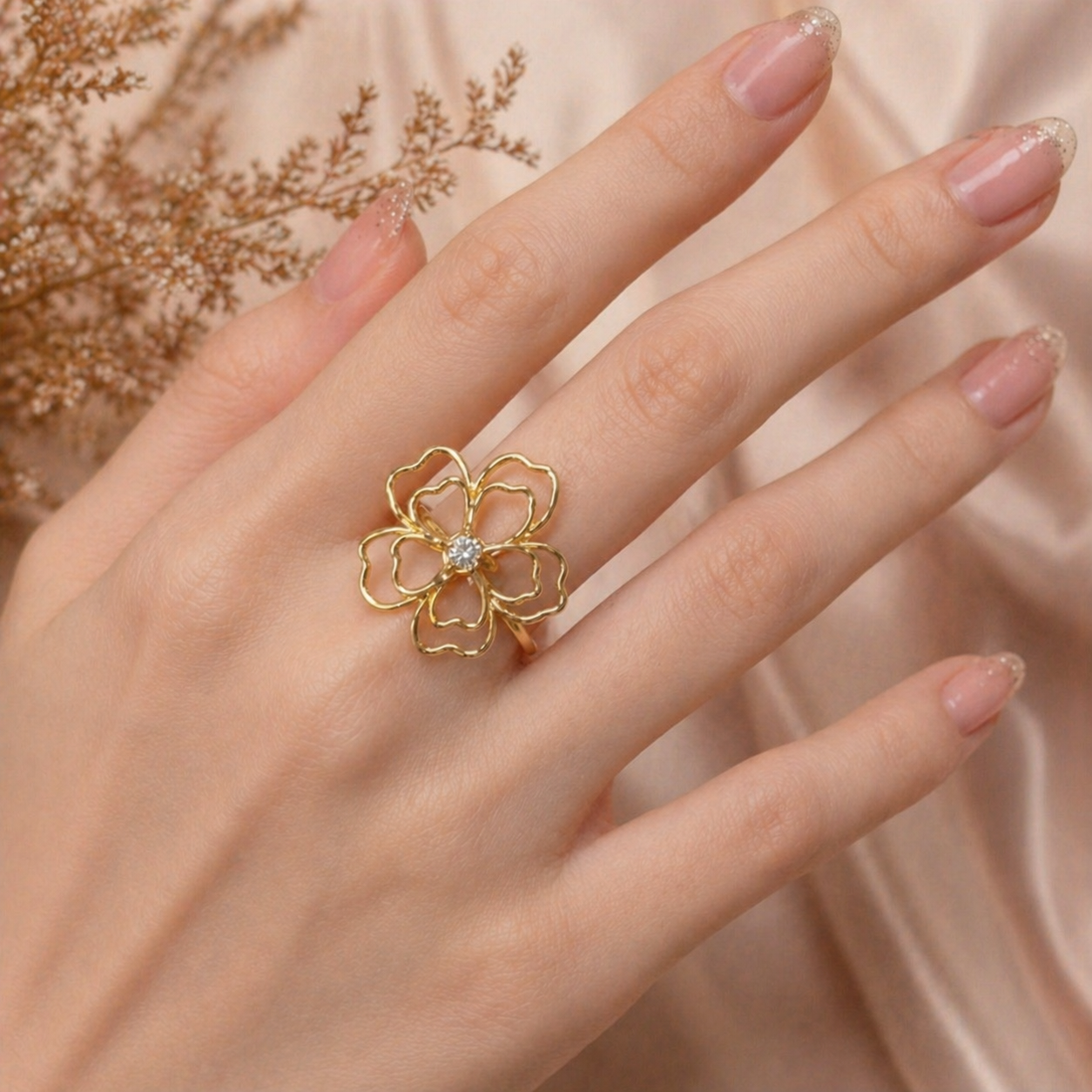Delicate Golden Flower Ring
