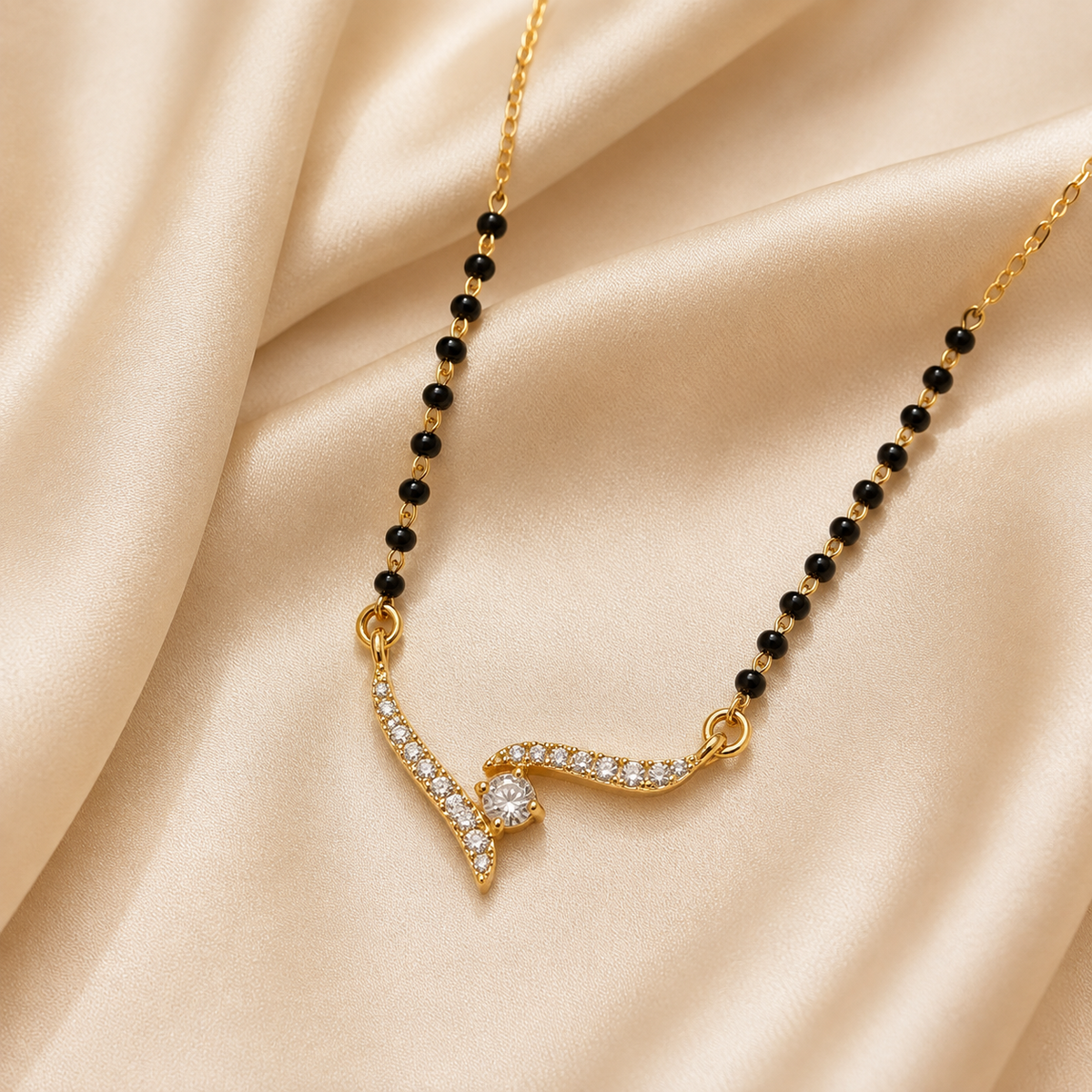 Curved Stone Mangal Sutra