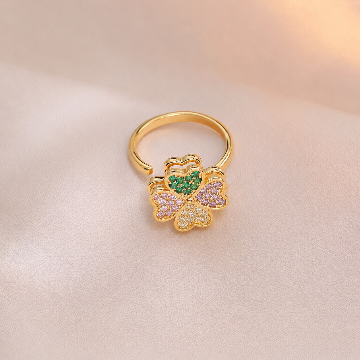 Rotating Crystal Clover Ring