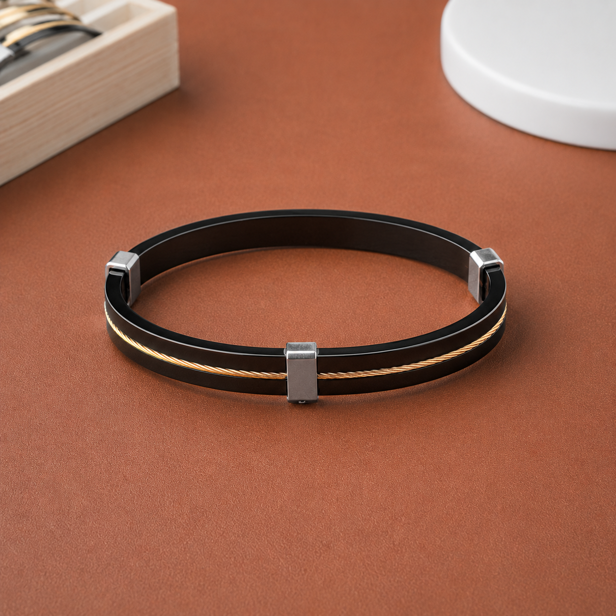 Minimal Dual Tone Wire Bracelet