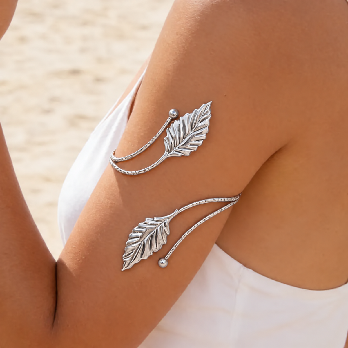Leaf Detail Silver Arm Cuff