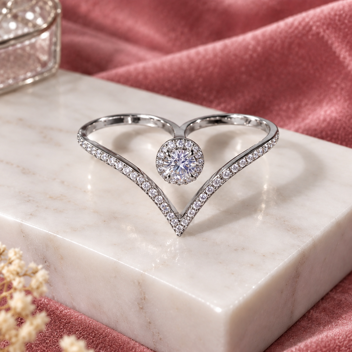 V Crystal Double Finger Ring