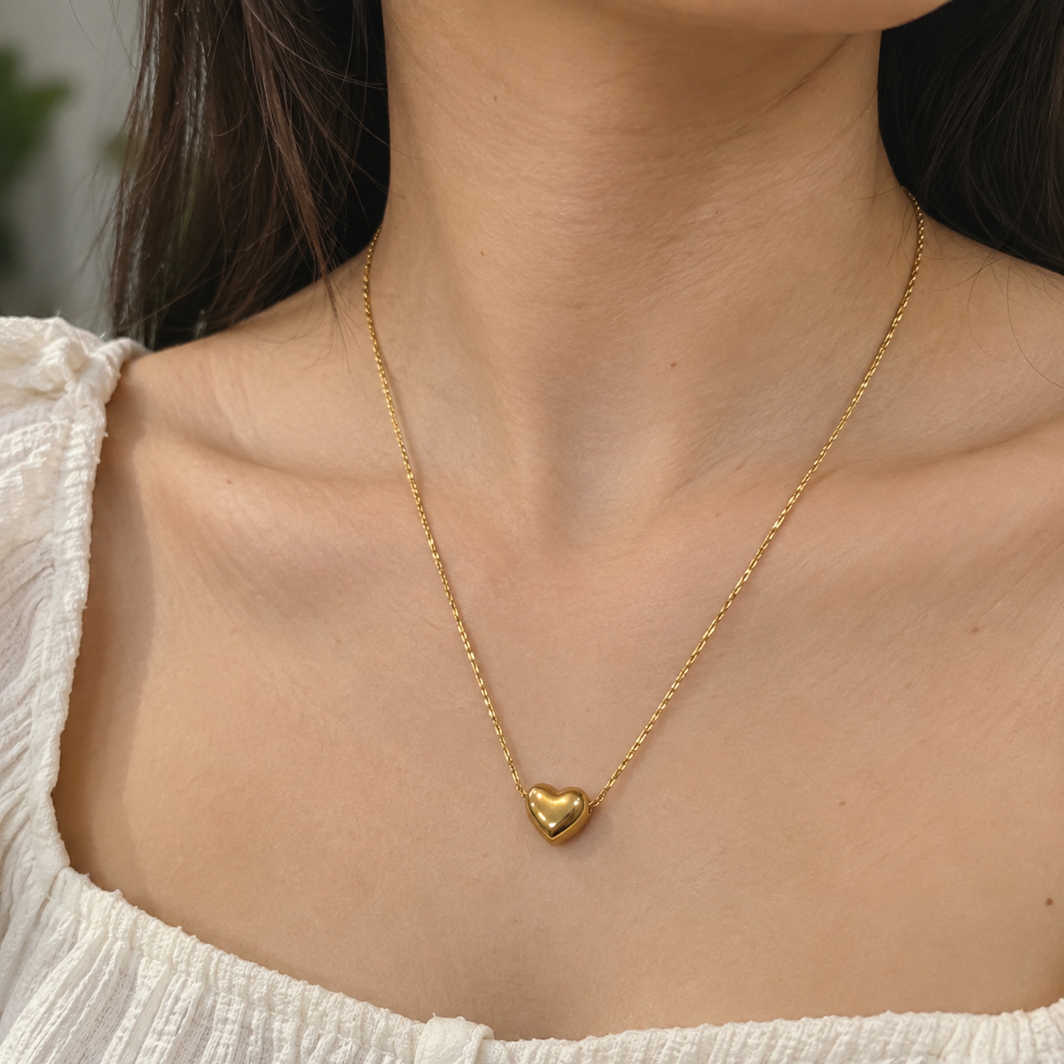 Tiny Heart Necklace