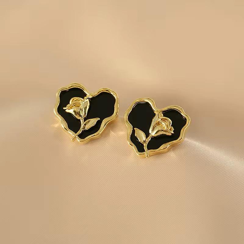 Flower Heart Earrings - O9