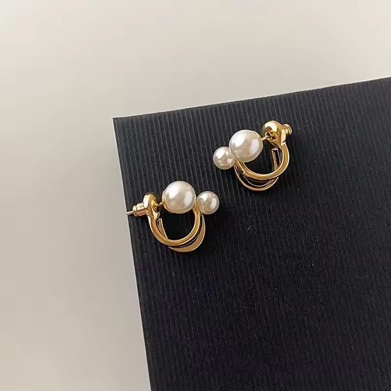 Double Pearl Stud Earrings - O13