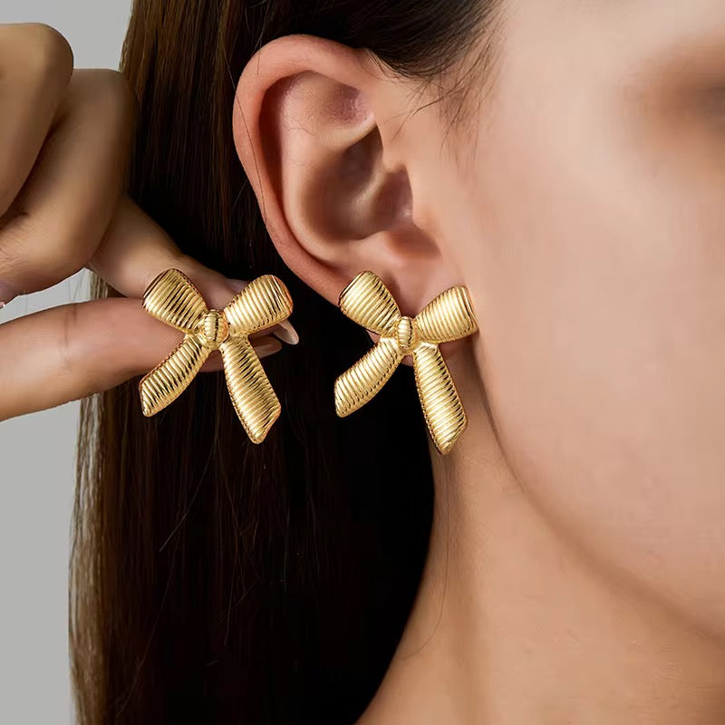 Bow-Shaped Earrings - O18