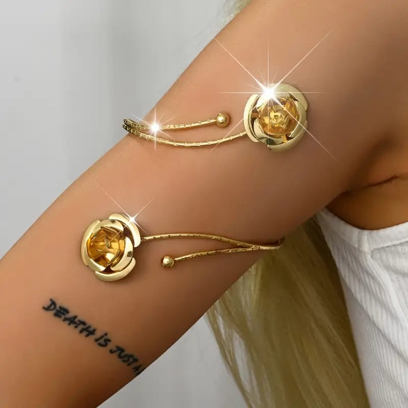 Floral Arm-Cuff