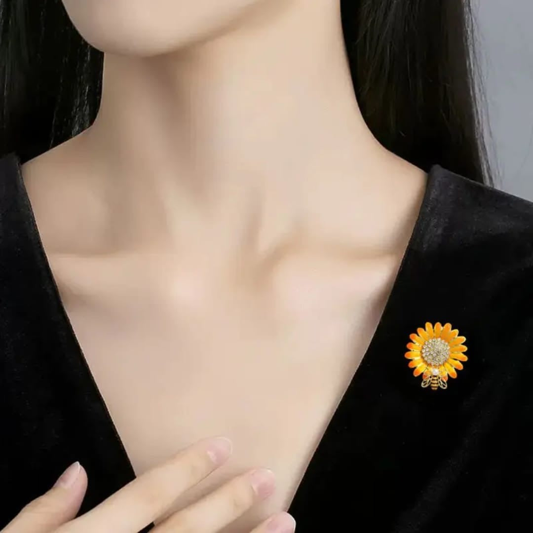 Sunflower Bee Brooch