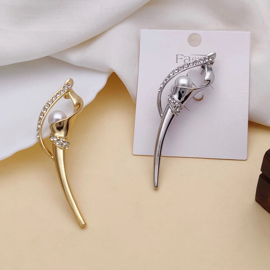 Luxe Pearl Arc Brooch
