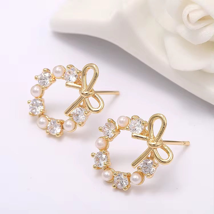 Pearl Crystal Bowknot Earrings