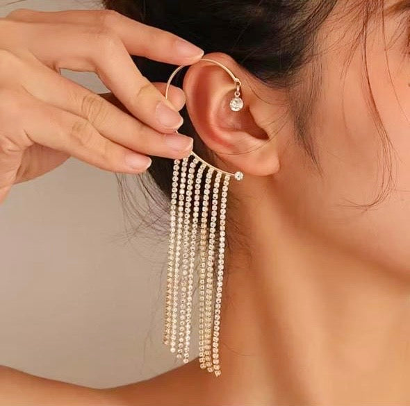 Party-Wear Zircon Ear-Cuff