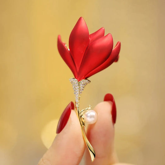Tulip Pearl Brooch