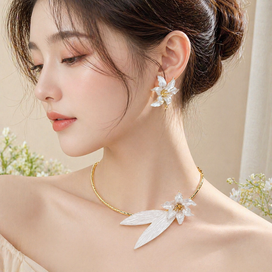 Floral Leaf Cartier Set (Necklace + Earring)