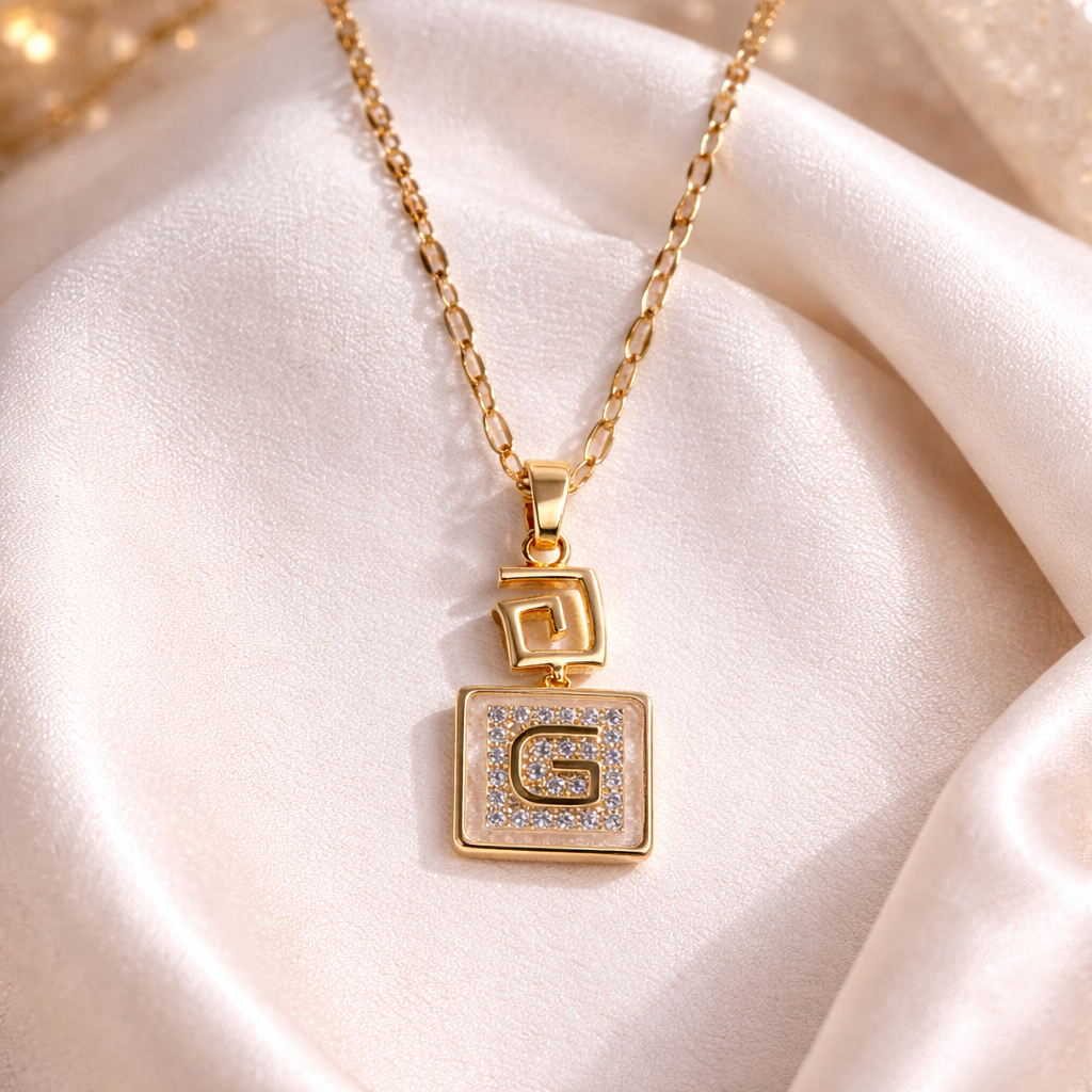Gold chain with square G pendant