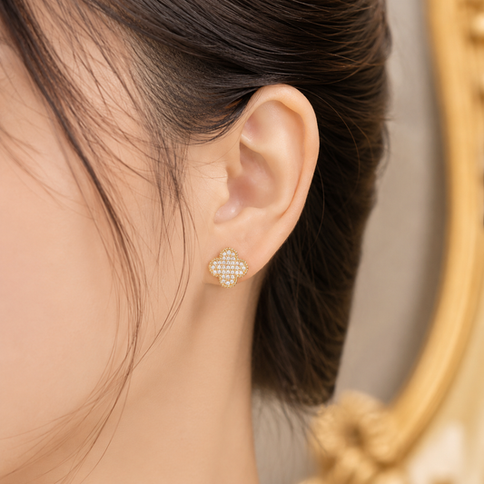 Clover Reversible Studs