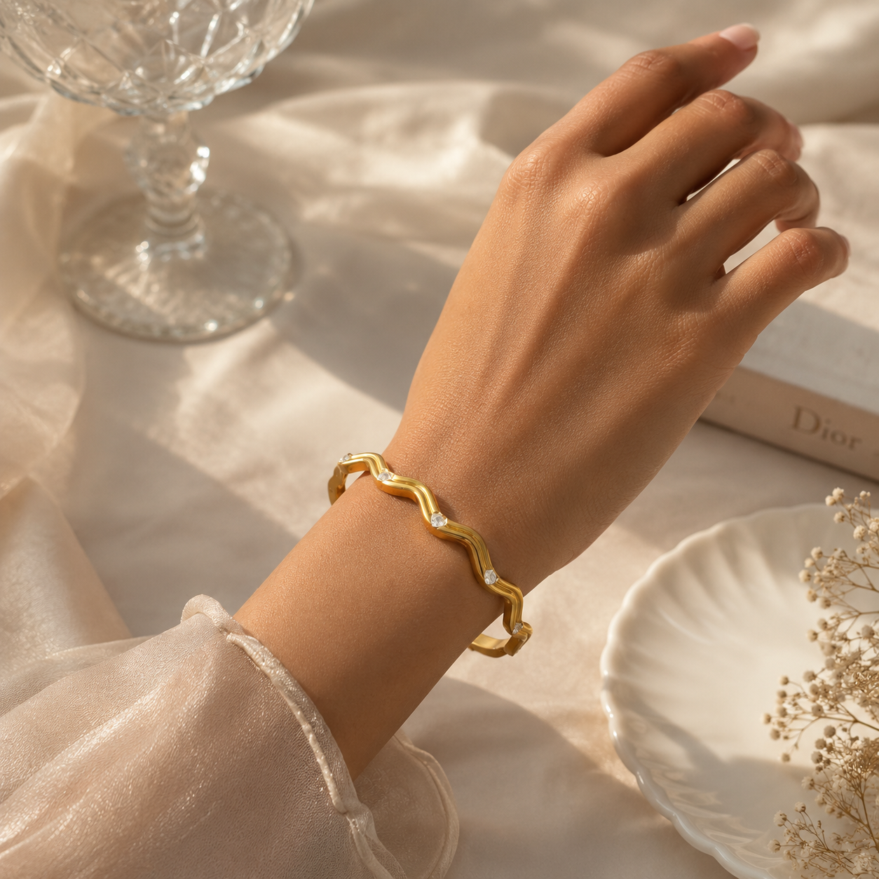 Wave Sparkle Kada Bracelet