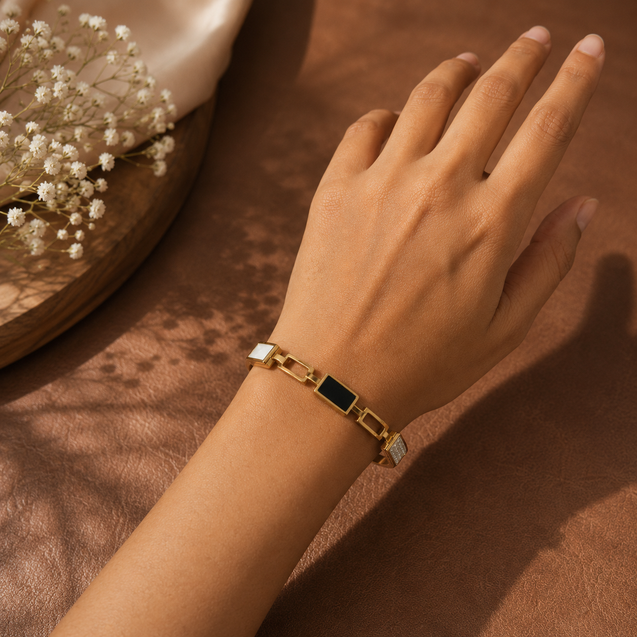 Monochrome Link Kada Bracelet