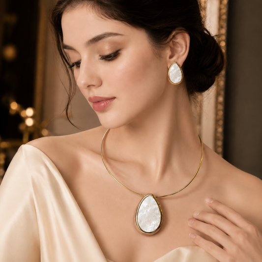 Ivory Drop Luxe Necklace & Earrings Set