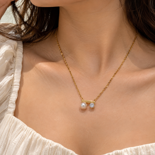 Dainty Pearl Crystal Necklace