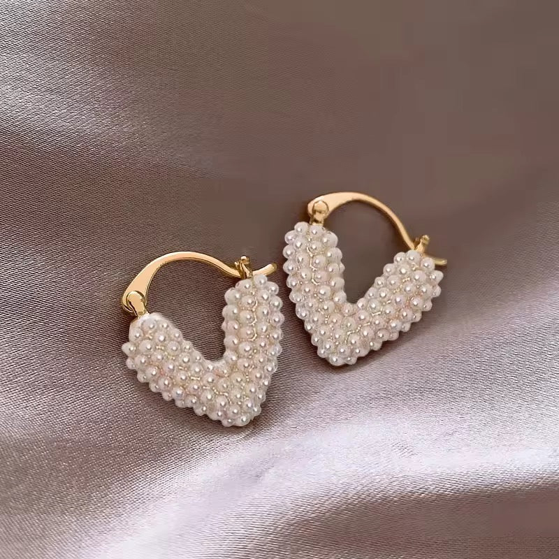White Heart Clip-on Earrings - O35