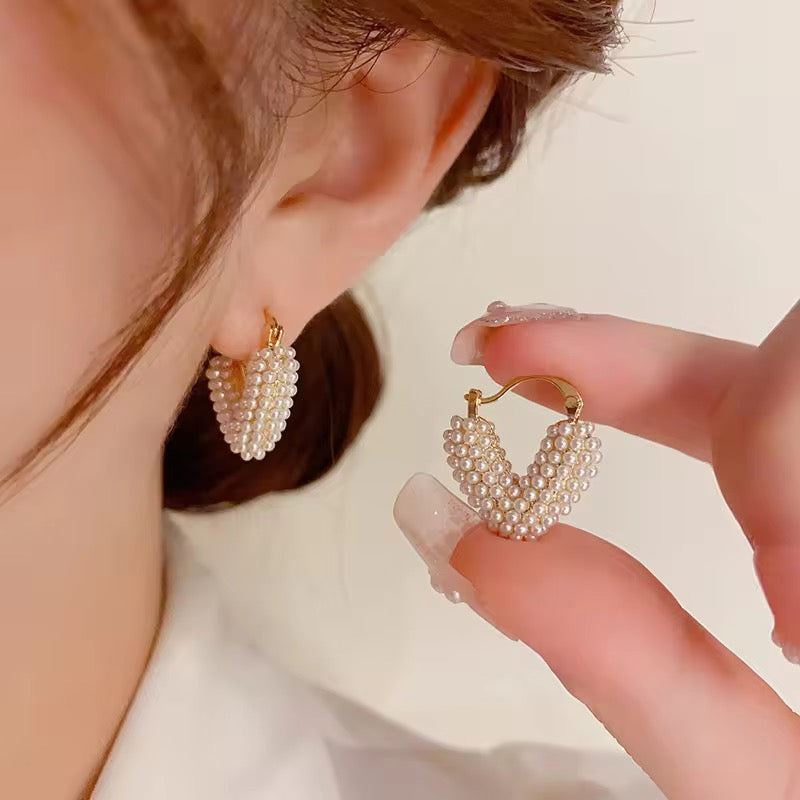 White Heart Clip-on Earrings - O35