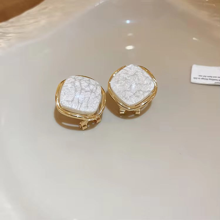 Cracked Marble Stud Earrings