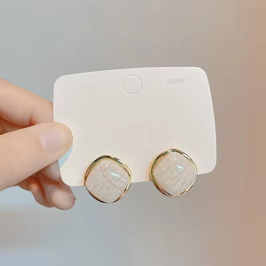Cracked Marble Stud Earrings