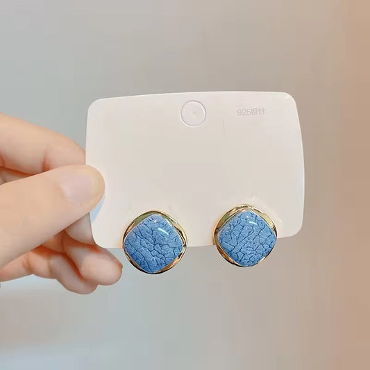 Blue Cracked Marble Earrings - O39