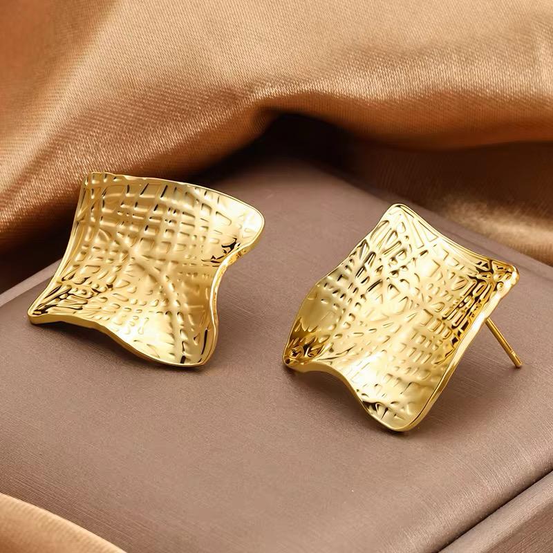 Hammered Square Earrings - O7