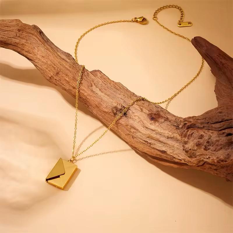 Envelope Pendant Necklace - N11