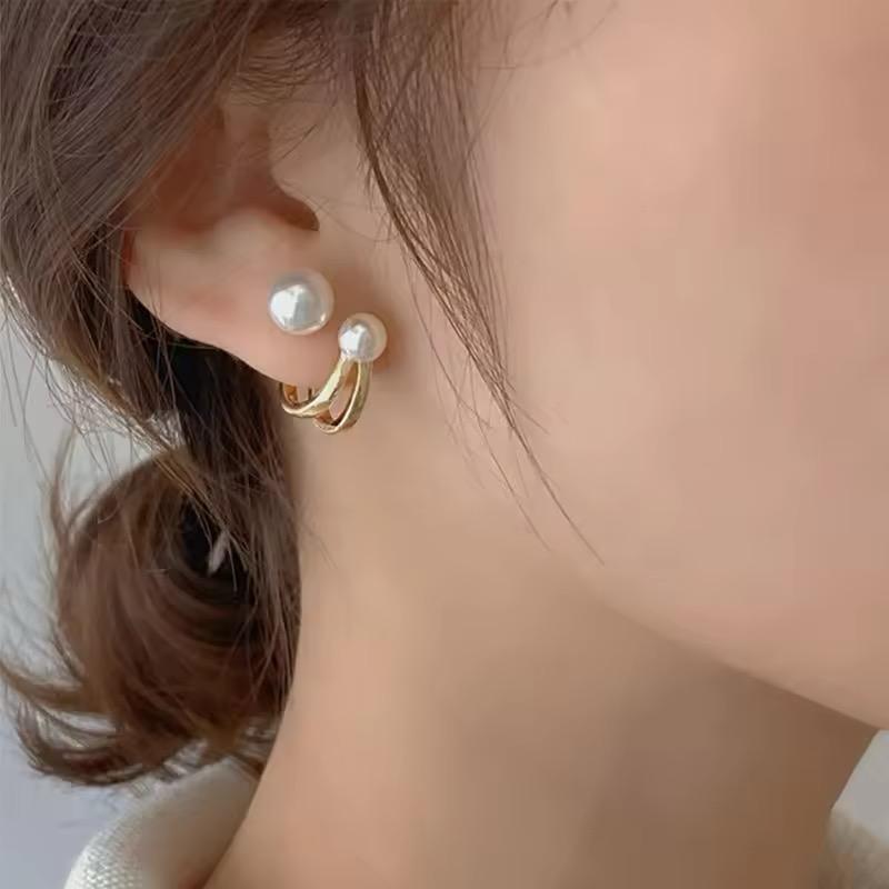 Double Pearl Stud Earrings - O13