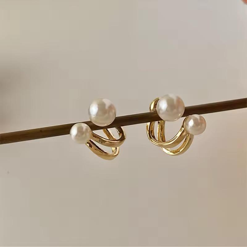 Double Pearl Stud Earrings - O13