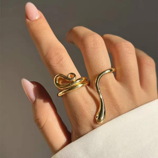 Edgy Serpent Double Finger Ring