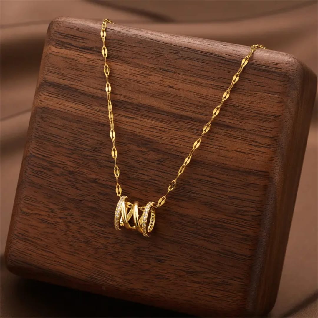 Bold Ring Statement Necklace