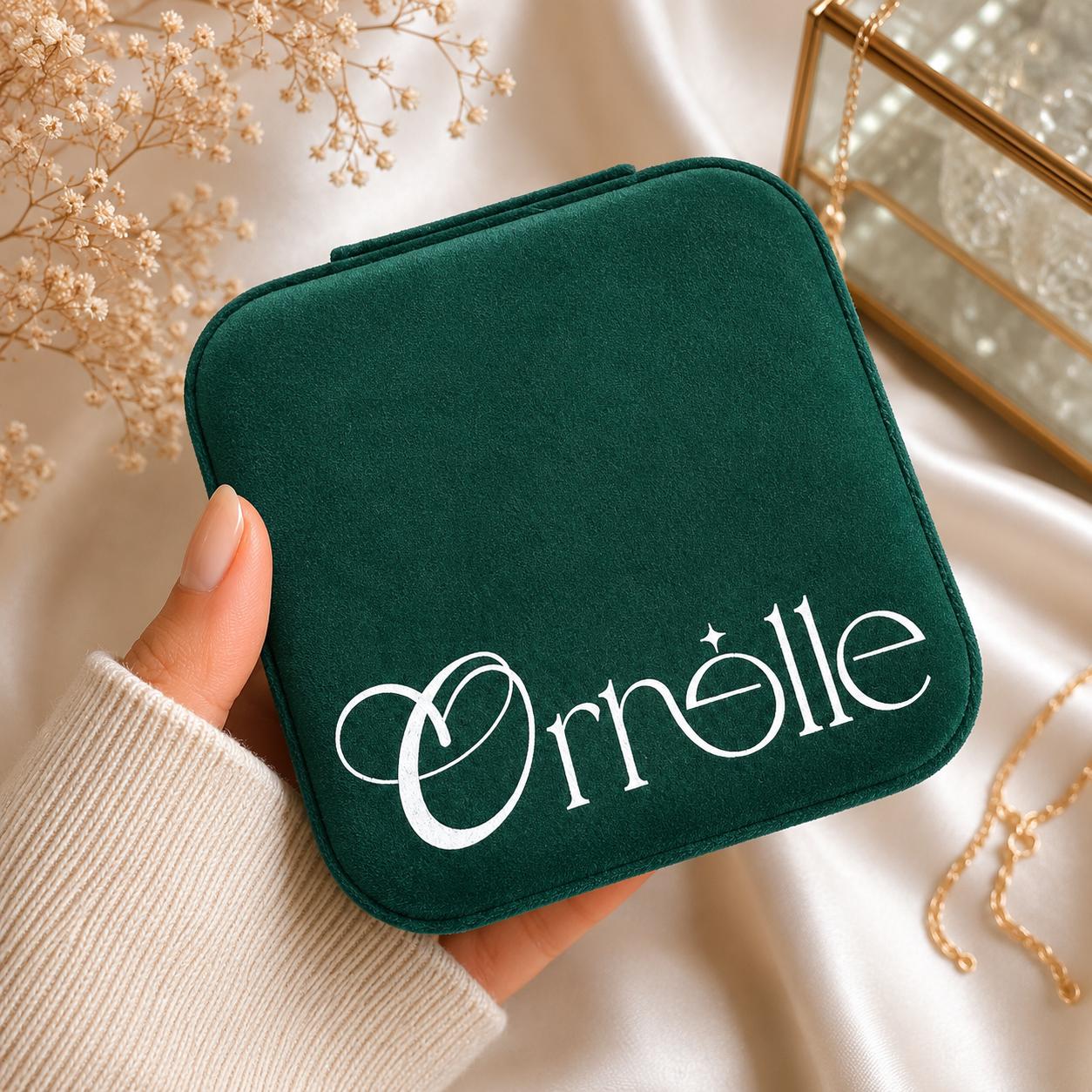 Green Jewelry Organizer