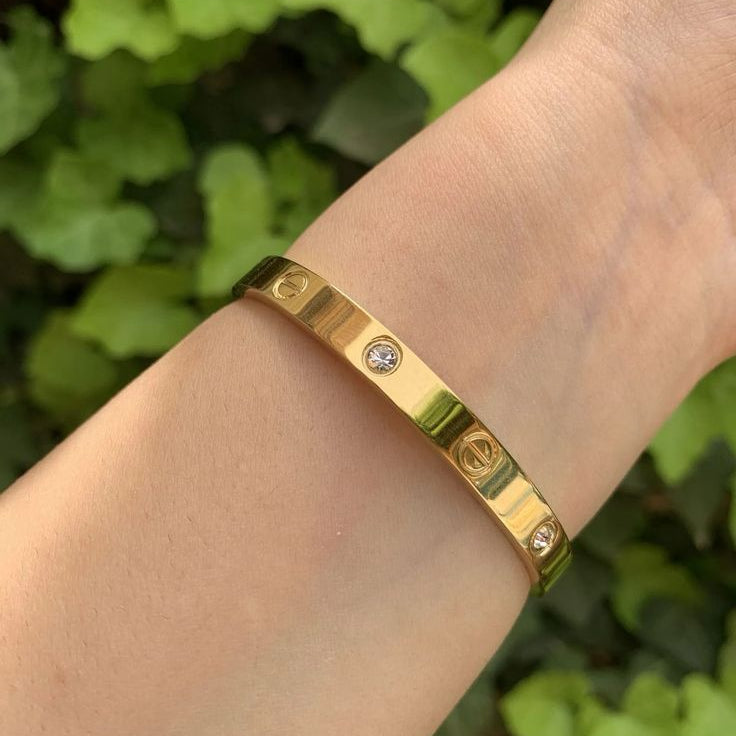 Statement Gold kada Bracelet