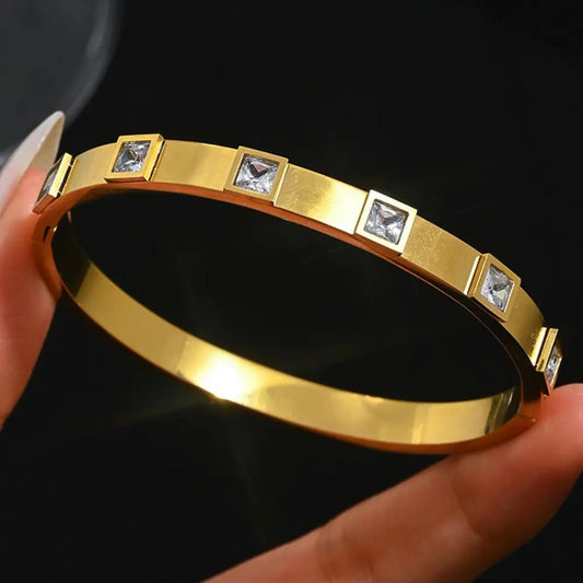 Golden Square Crystal Kada