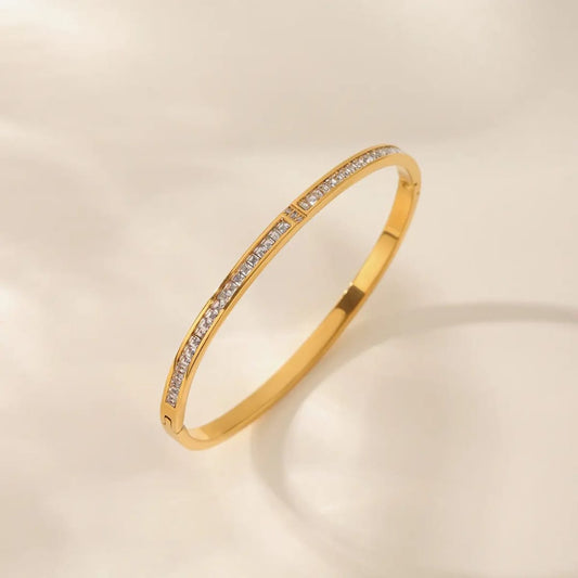 Slim Crystal Line Gold Kada