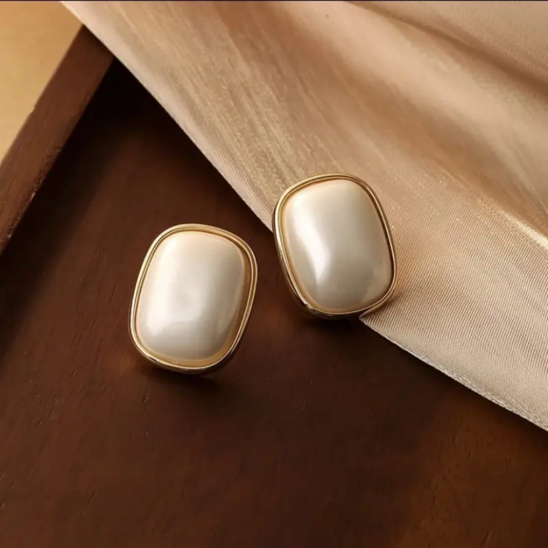 Pearl Dome Studs