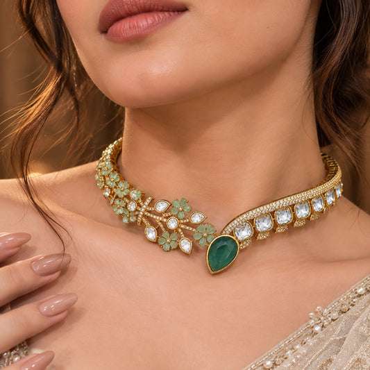 Floral Motif Kundan Necklace