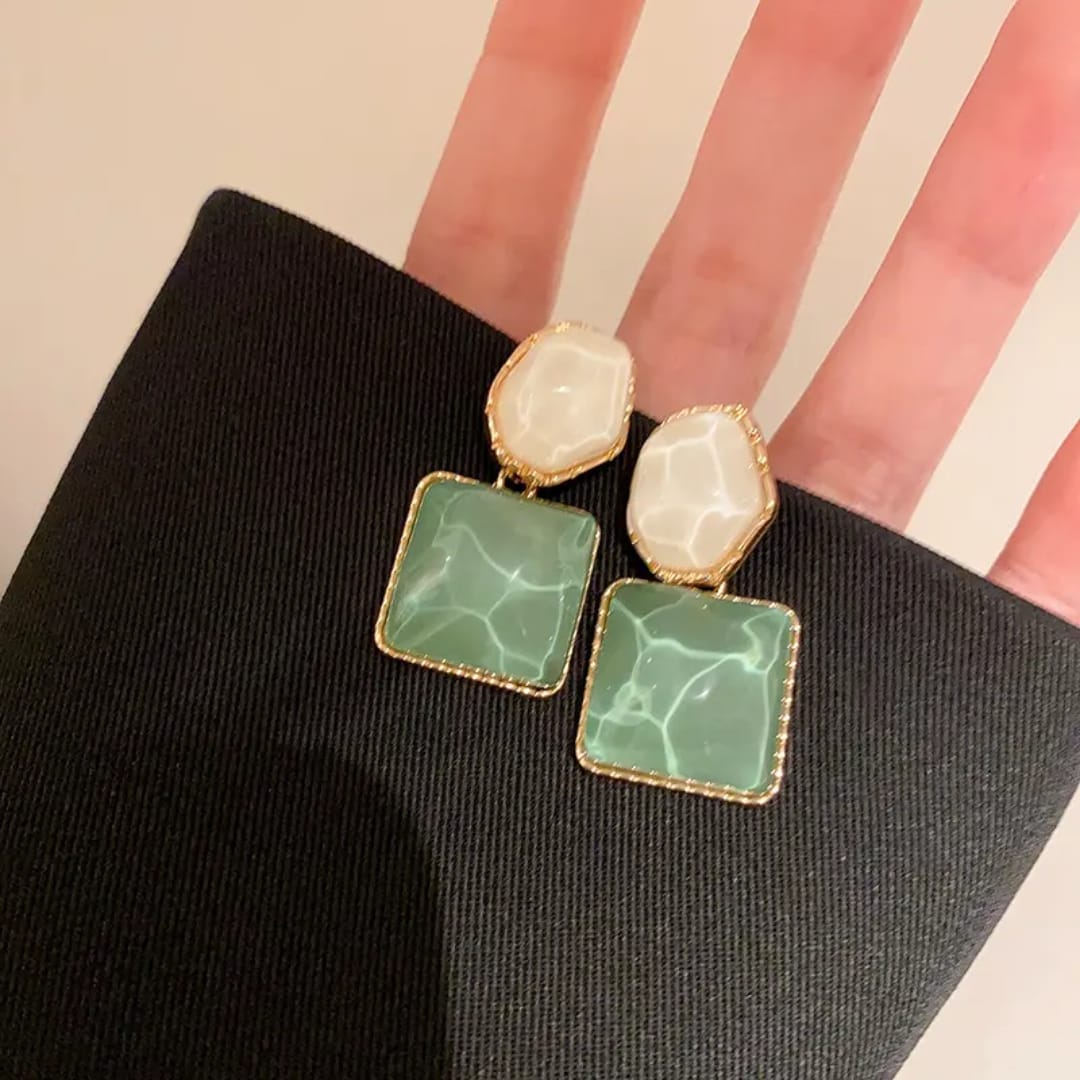 Sparkling Water Pink White Earrings