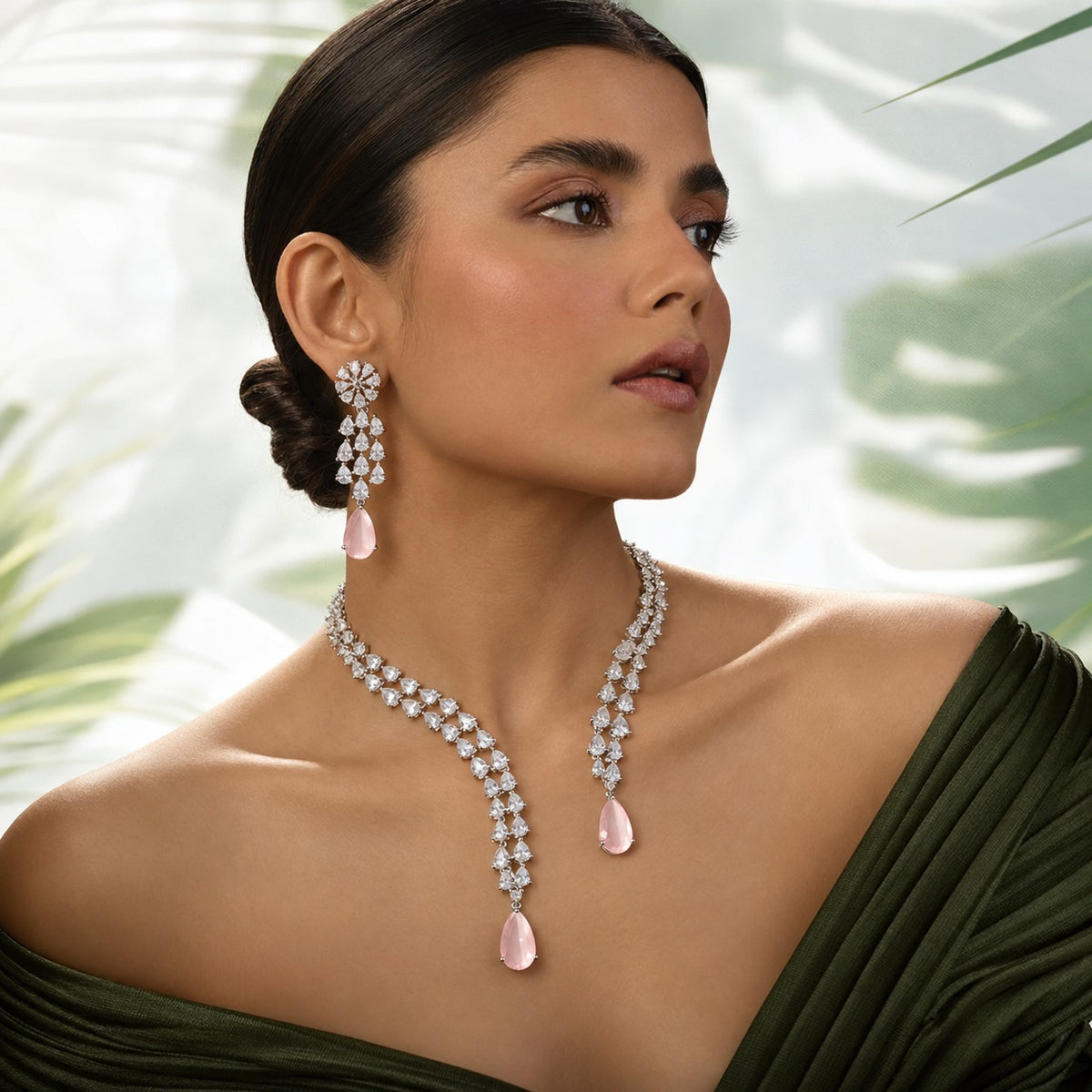 Teardrop Crystal Necklace Set